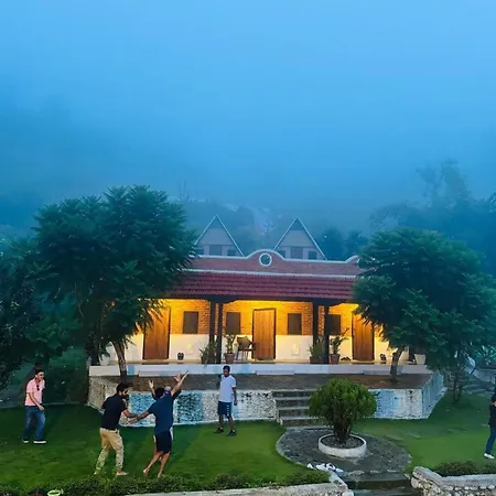 Gurans Heritage Resort